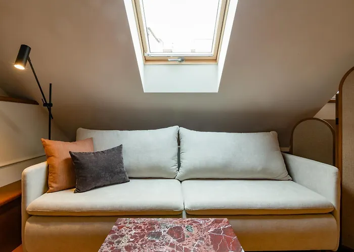 Deluxe Apartment